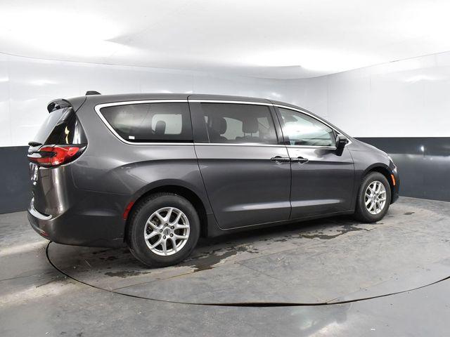 used 2023 Chrysler Pacifica car, priced at $23,242