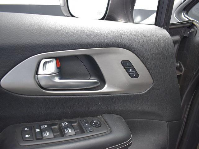 used 2022 Chrysler Pacifica car, priced at $32,031