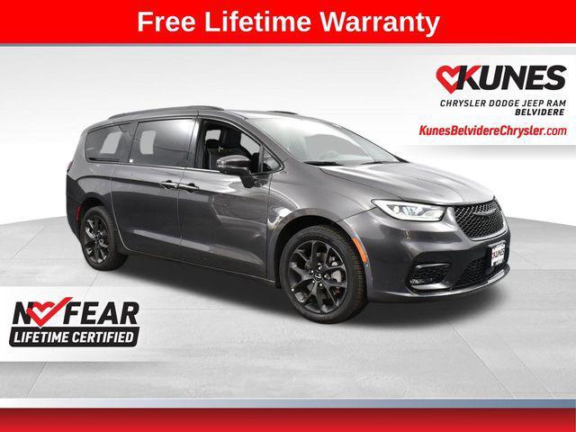 used 2022 Chrysler Pacifica car, priced at $32,031