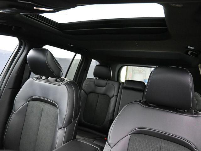 new 2025 Jeep Grand Cherokee car, priced at $44,272