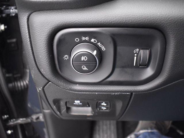 new 2025 Ram 1500 car, priced at $52,609