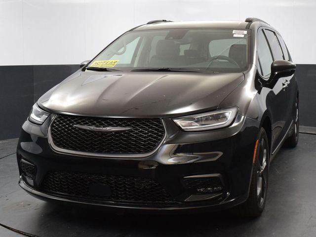 new 2024 Chrysler Pacifica car