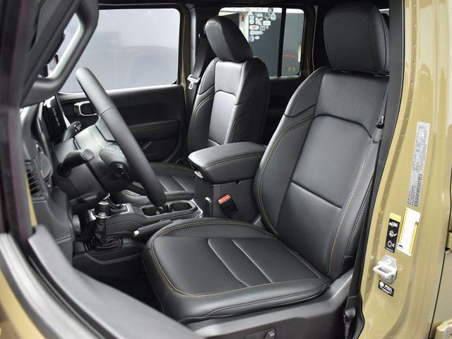 new 2025 Jeep Gladiator car, priced at $51,080