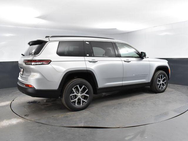 new 2025 Jeep Grand Cherokee L car, priced at $46,006