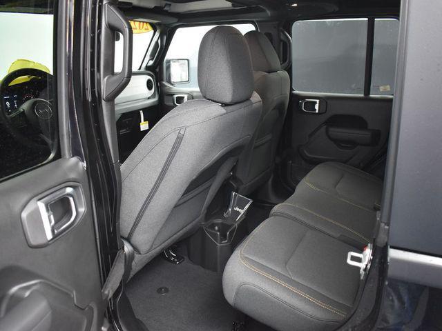 new 2025 Jeep Wrangler car, priced at $47,890