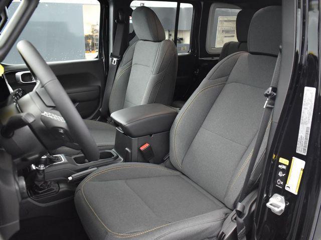 new 2025 Jeep Wrangler car, priced at $47,890