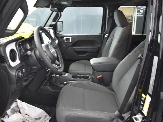 new 2025 Jeep Wrangler car, priced at $47,890