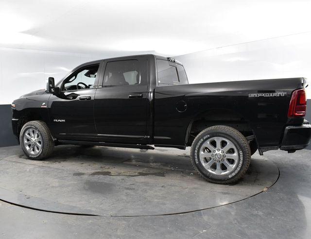 new 2025 Ram 3500 car, priced at $81,099
