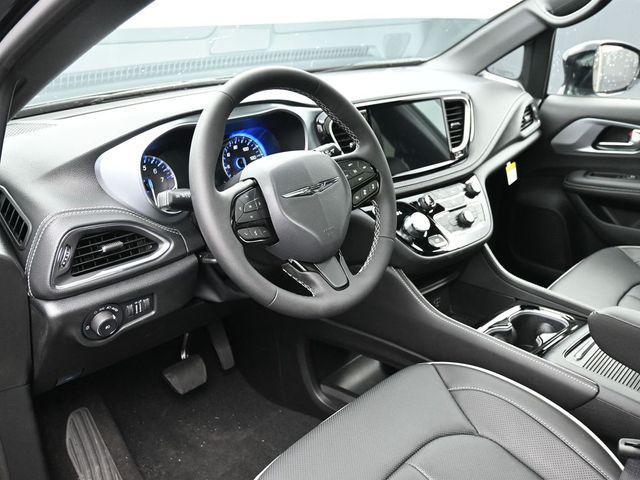 new 2026 Chrysler Pacifica car, priced at $54,343