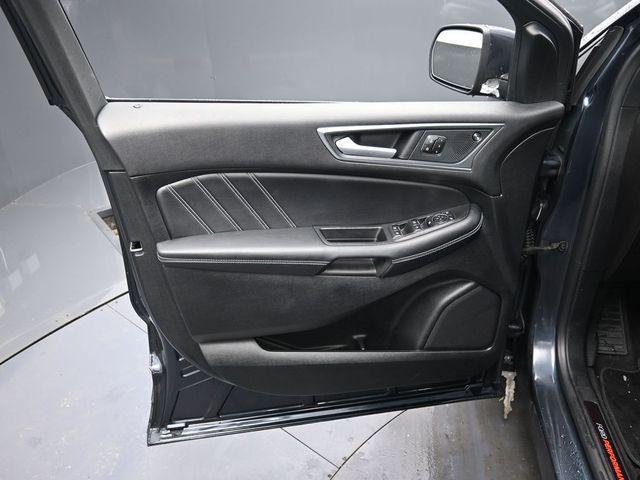 used 2024 Ford Edge car, priced at $37,980