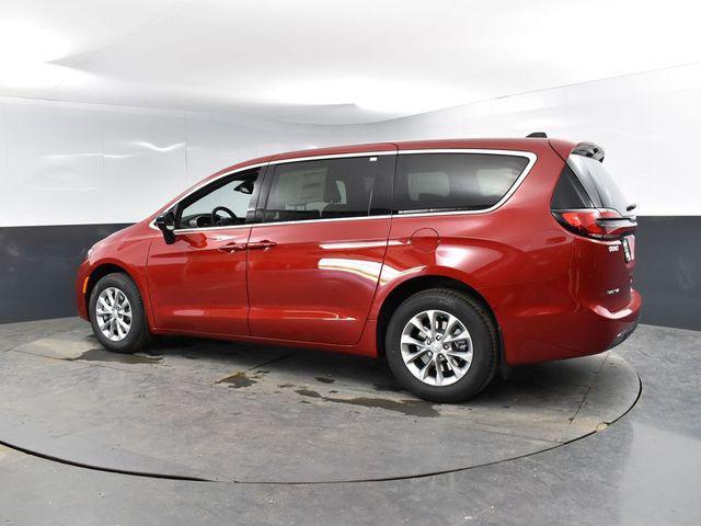 new 2025 Chrysler Pacifica car, priced at $43,895