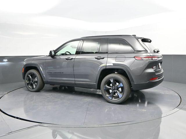 new 2025 Jeep Grand Cherokee car, priced at $42,772