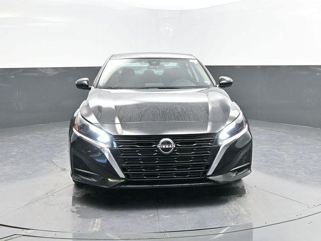 used 2023 Nissan Altima car, priced at $21,899