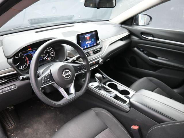 used 2023 Nissan Altima car, priced at $21,899