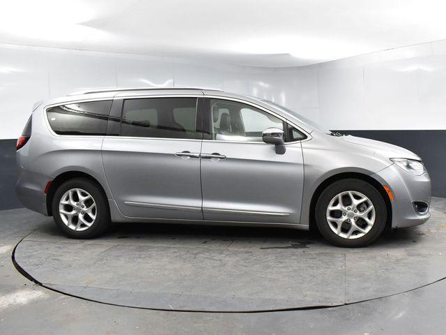 used 2020 Chrysler Pacifica car, priced at $17,016