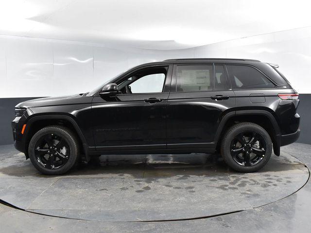 new 2025 Jeep Grand Cherokee car, priced at $52,519