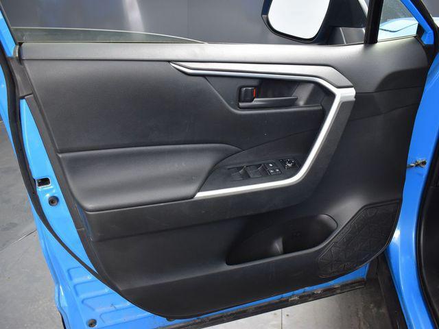 used 2020 Toyota RAV4 car, priced at $25,507