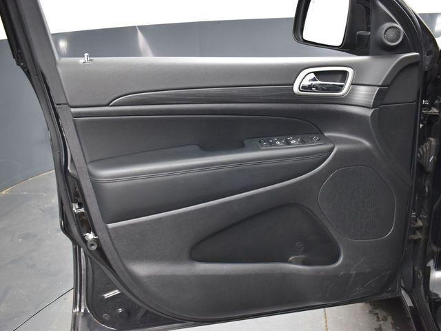 used 2022 Jeep Grand Cherokee car, priced at $29,411