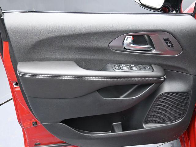 new 2026 Chrysler Pacifica car, priced at $49,627