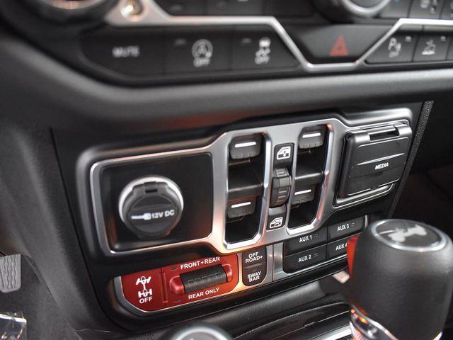 new 2025 Jeep Wrangler car, priced at $54,470