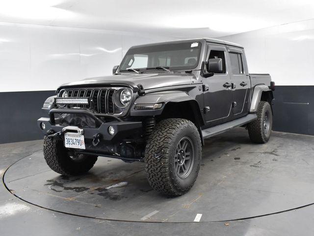 new 2025 Jeep Gladiator car, priced at $37,116