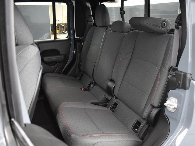 new 2025 Jeep Gladiator car, priced at $54,289