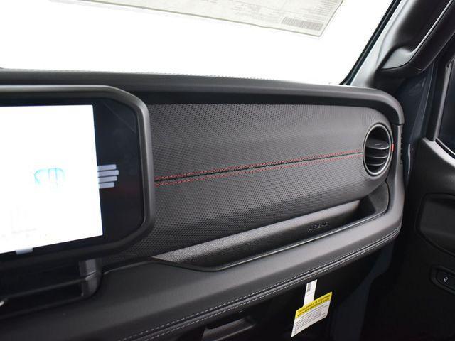 new 2025 Jeep Gladiator car, priced at $54,289