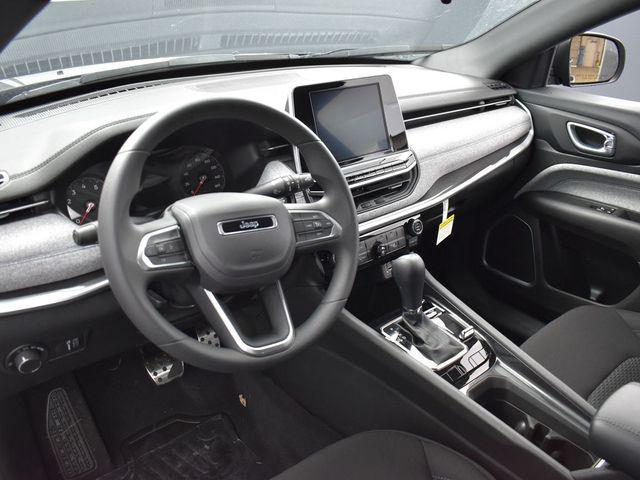 new 2025 Jeep Compass car, priced at $29,176