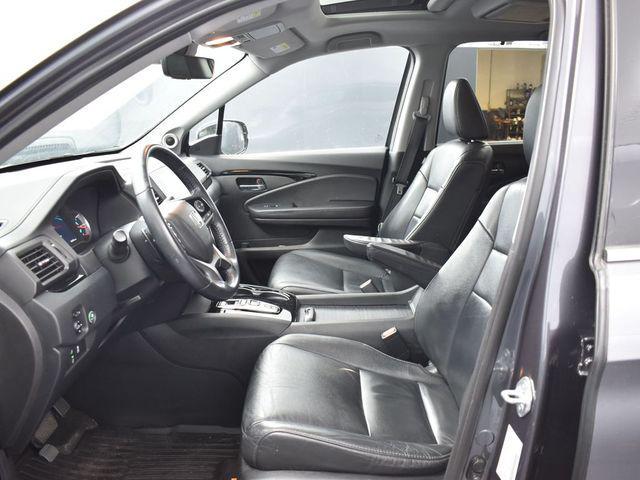 used 2021 Honda Pilot car, priced at $27,500