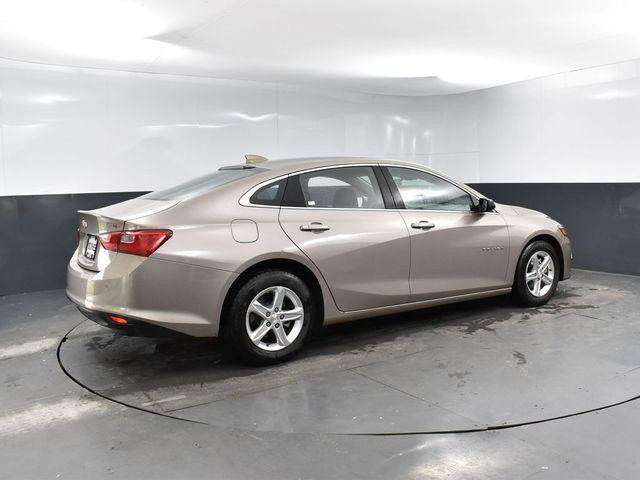 used 2024 Chevrolet Malibu car, priced at $19,999