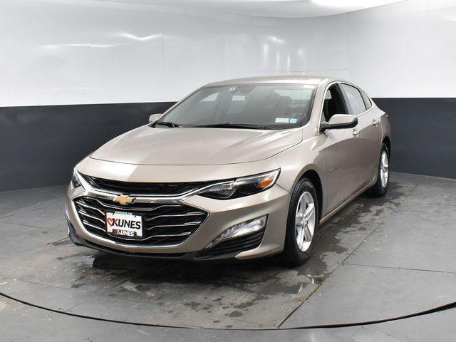 used 2024 Chevrolet Malibu car, priced at $19,999