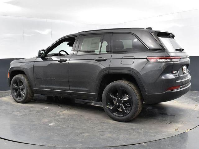 new 2025 Jeep Grand Cherokee car, priced at $52,155