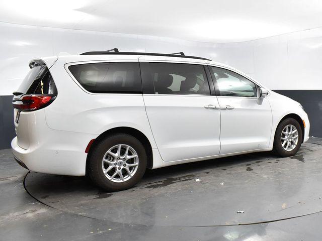 used 2022 Chrysler Pacifica car, priced at $23,000