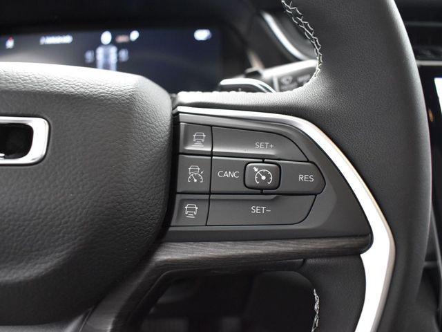 new 2025 Jeep Grand Cherokee car, priced at $50,081