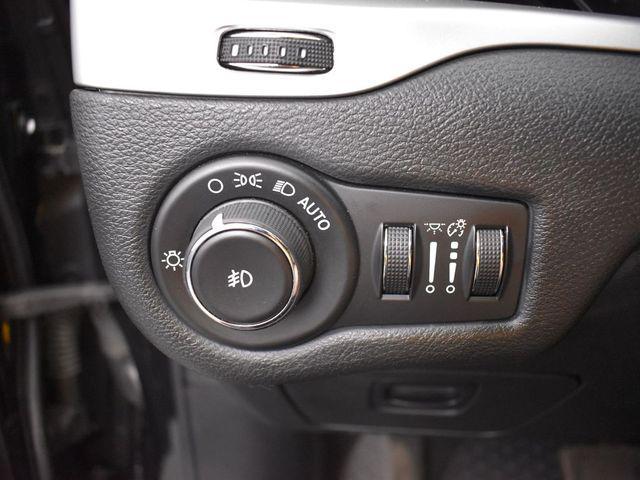 used 2015 Jeep Cherokee car, priced at $15,995