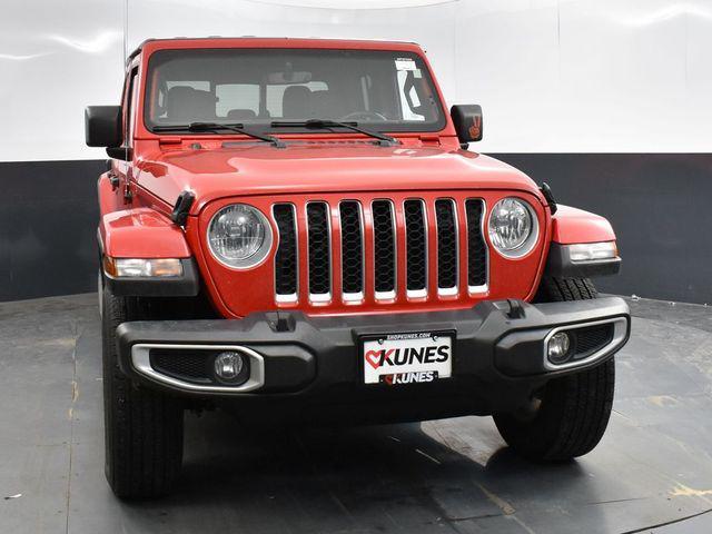 used 2022 Jeep Gladiator car, priced at $34,000