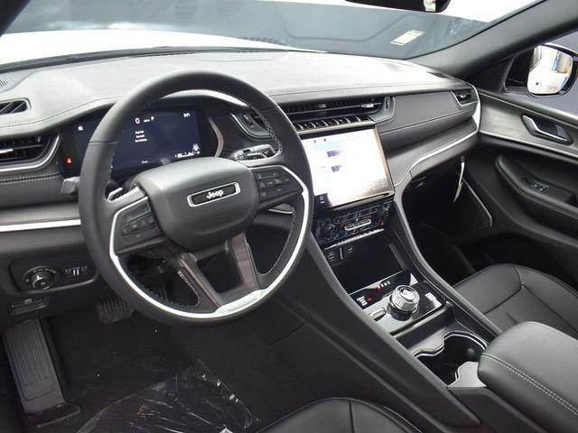new 2025 Jeep Grand Cherokee L car, priced at $53,862