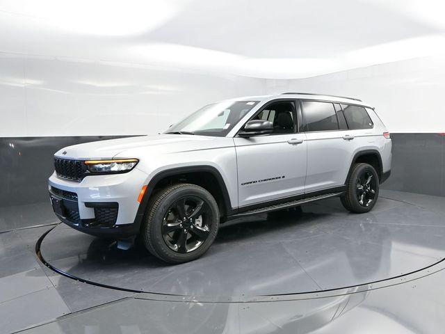 new 2025 Jeep Grand Cherokee L car, priced at $45,818