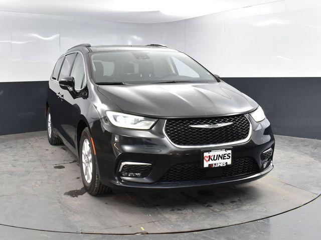 used 2022 Chrysler Pacifica car, priced at $21,796