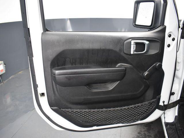 used 2021 Jeep Wrangler Unlimited car, priced at $30,097