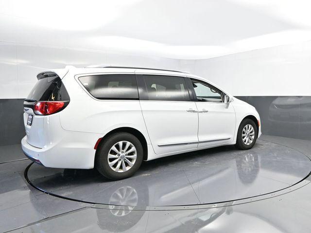 used 2019 Chrysler Pacifica car, priced at $11,572