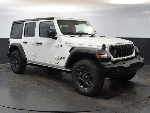 new 2025 Jeep Wrangler car, priced at $45,674