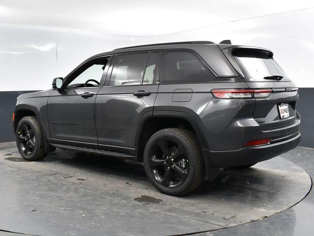 new 2025 Jeep Grand Cherokee car, priced at $44,933