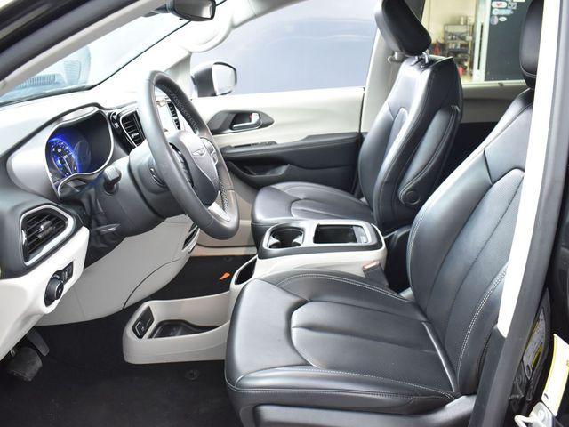 used 2023 Chrysler Pacifica car, priced at $23,225