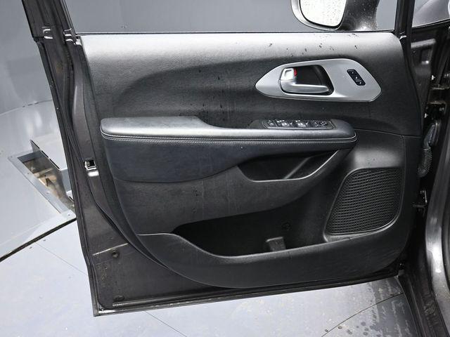 used 2019 Chrysler Pacifica car, priced at $20,500