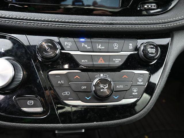 used 2019 Chrysler Pacifica car, priced at $20,500