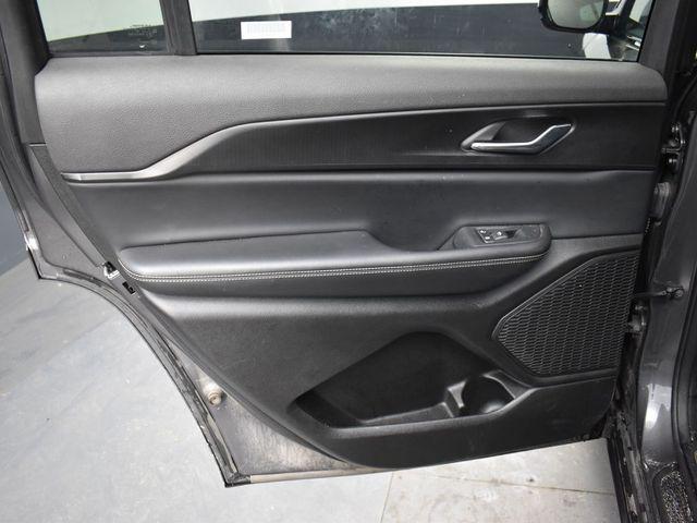 used 2024 Jeep Grand Cherokee L car, priced at $33,544