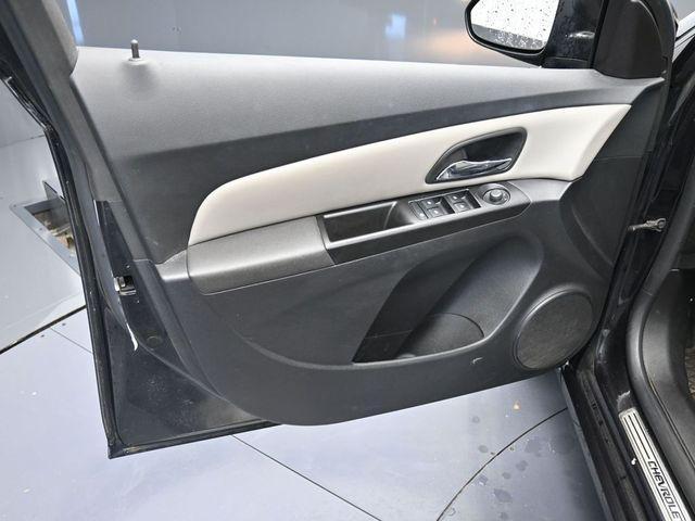 used 2014 Chevrolet Cruze car, priced at $8,999