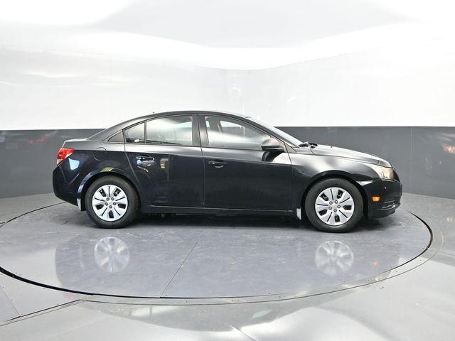used 2014 Chevrolet Cruze car, priced at $8,999