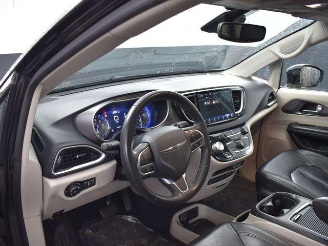 used 2022 Chrysler Pacifica car, priced at $18,000